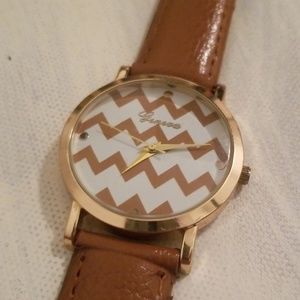 Chevron watch